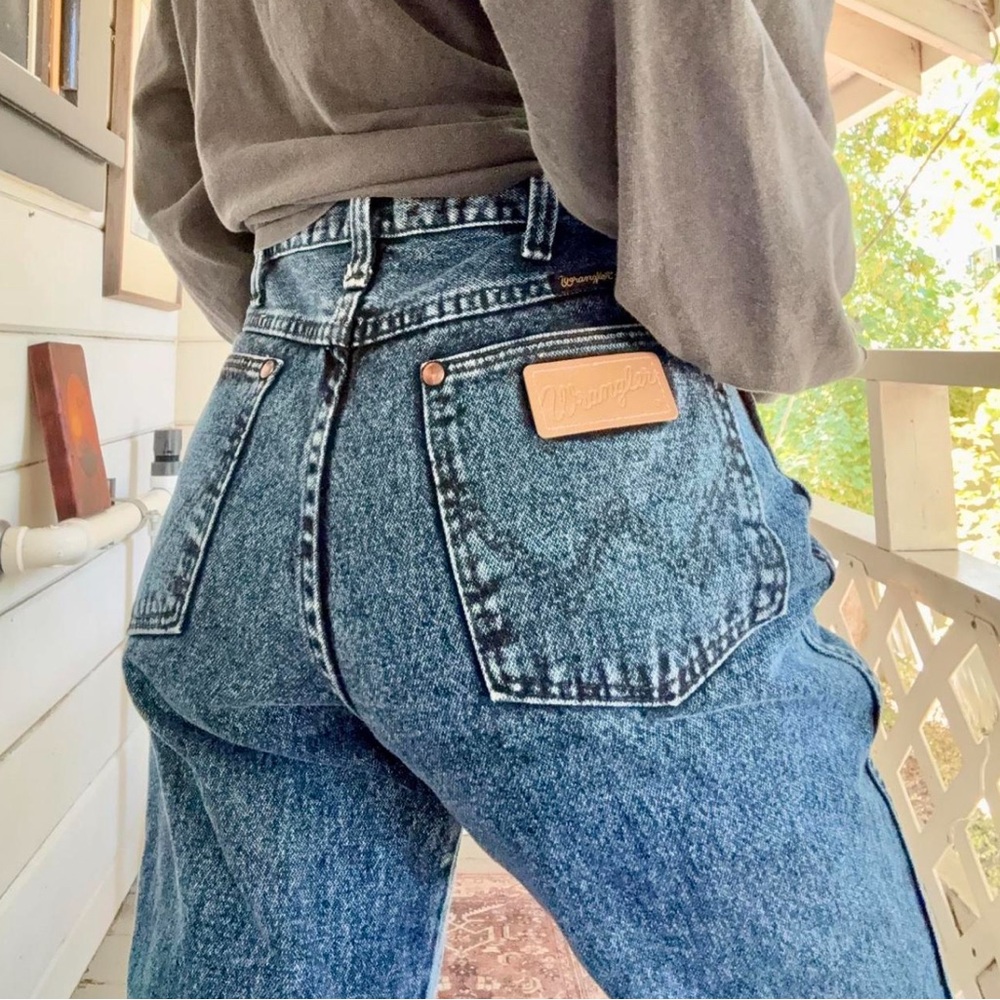 SOLD on Depop! Wrangler Women's High Rise Acid-Wash Denim Jeans
